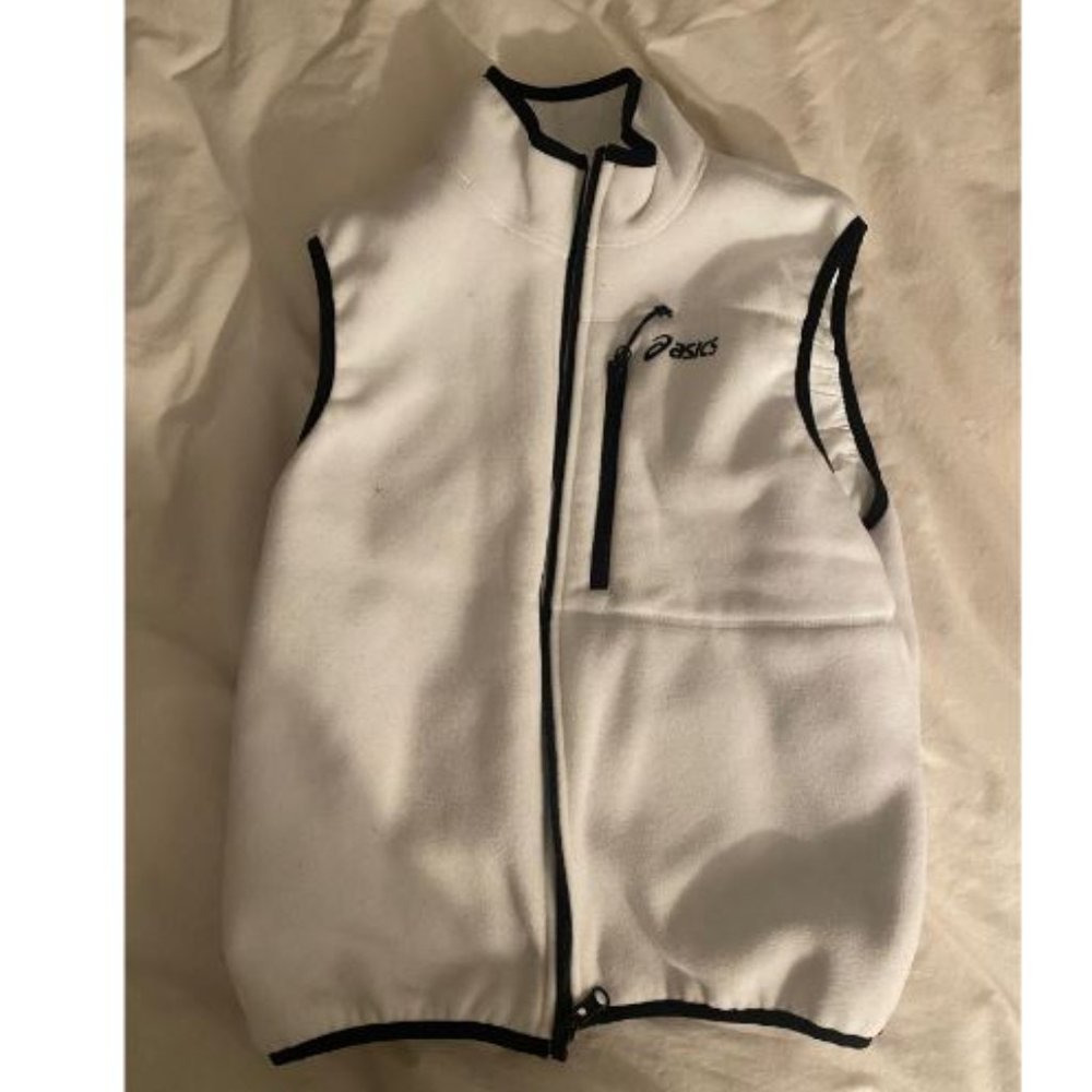 Asics packable reversible white vest